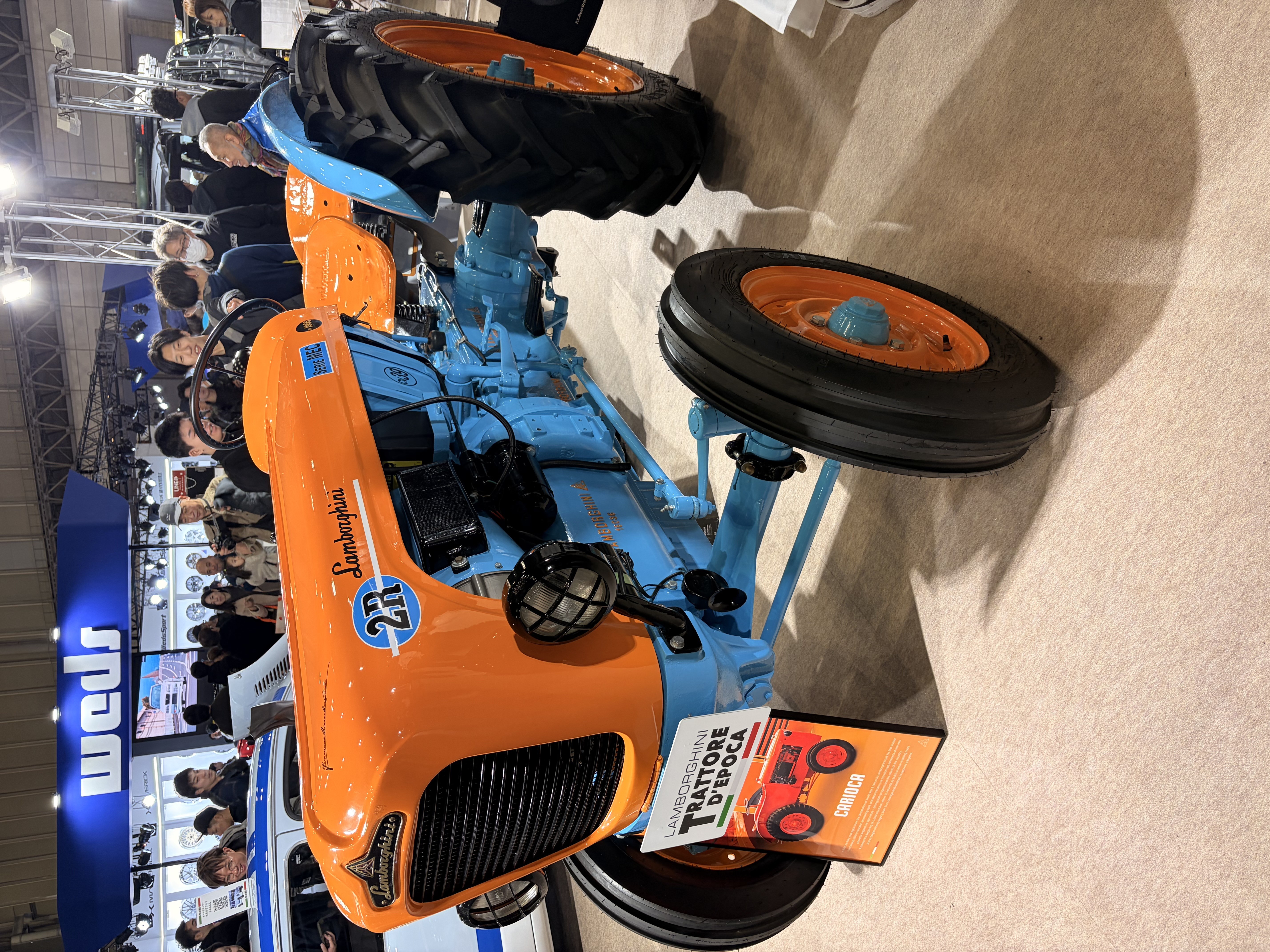 ランボルギーニ トラクター