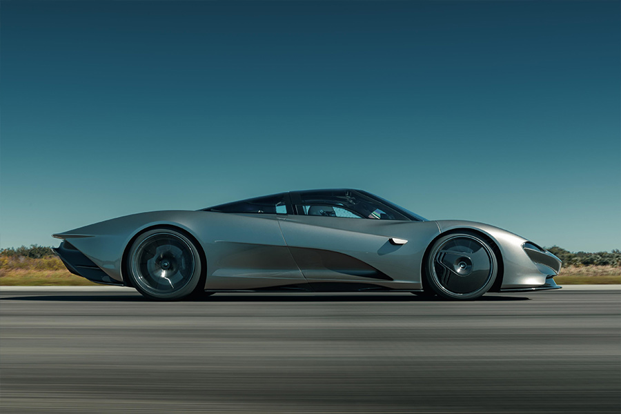 THE LOT. ハイパーカー特別案内