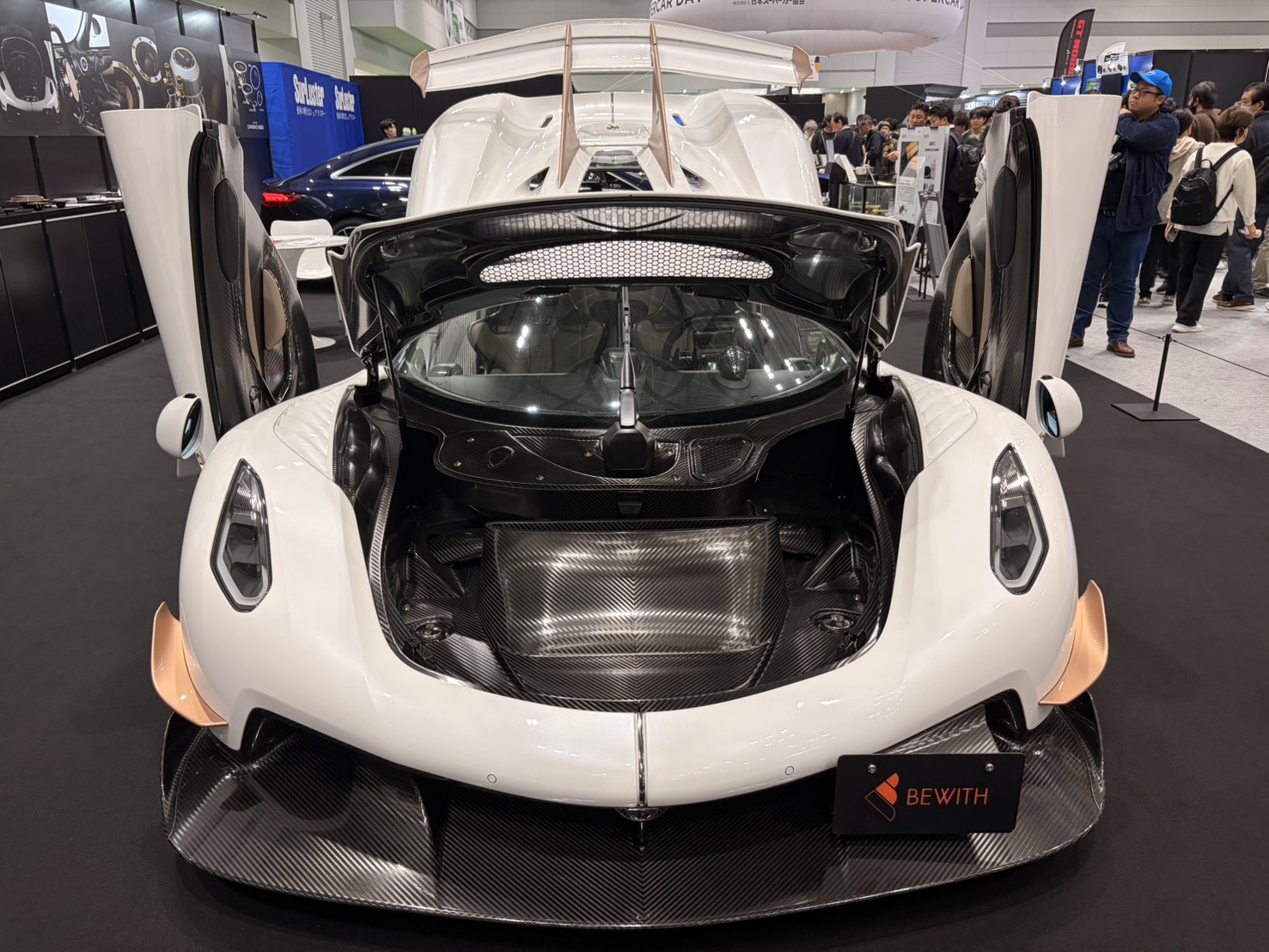 Koenigsegg JESKO 東京モビリティショー展示